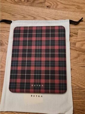 Burga iPad Pro 13 (8/7 gen) case plaid